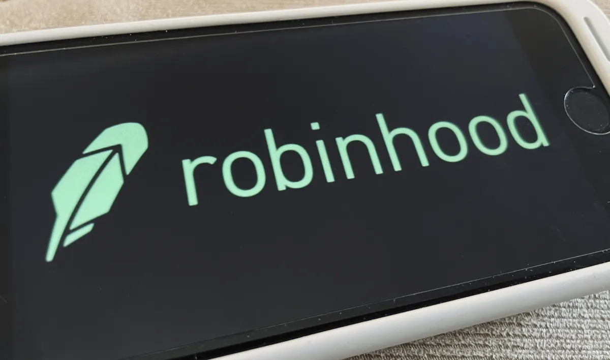 Cổ phiếu Robinhood tăng vọt nhờ AI và giao dịch 24/7