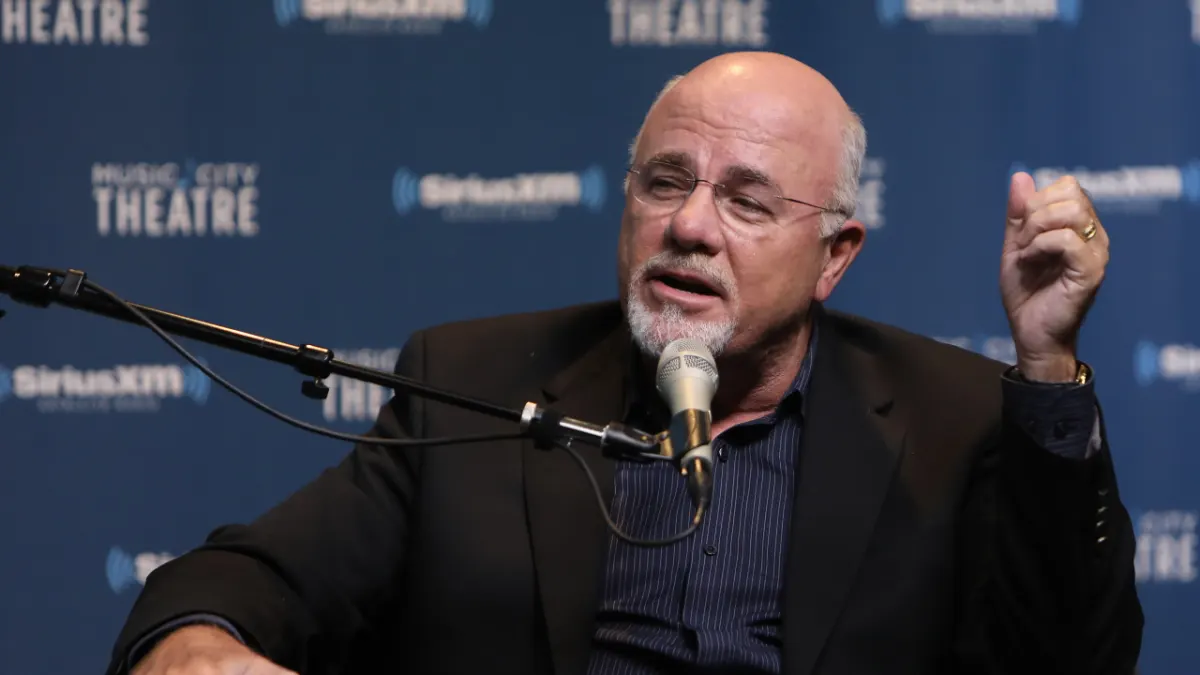 3 sai lầm nghỉ hưu sau 55 tuổi theo Dave Ramsey