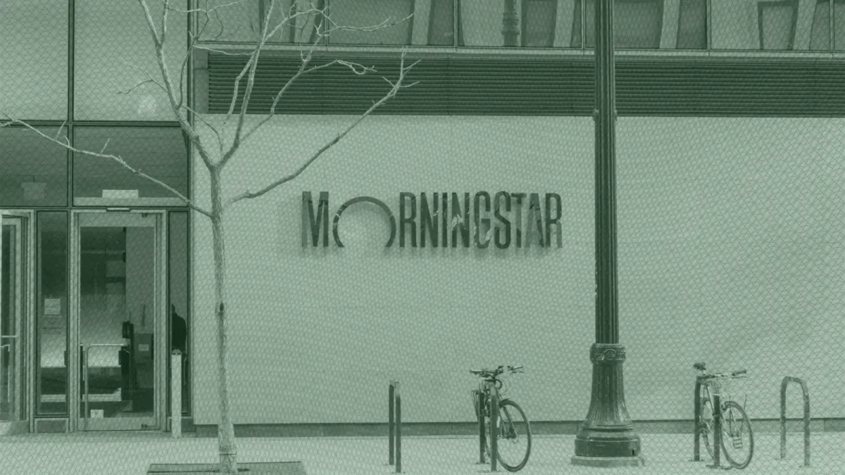 Morningstar ra mắt danh mục đầu tư công - tư mới