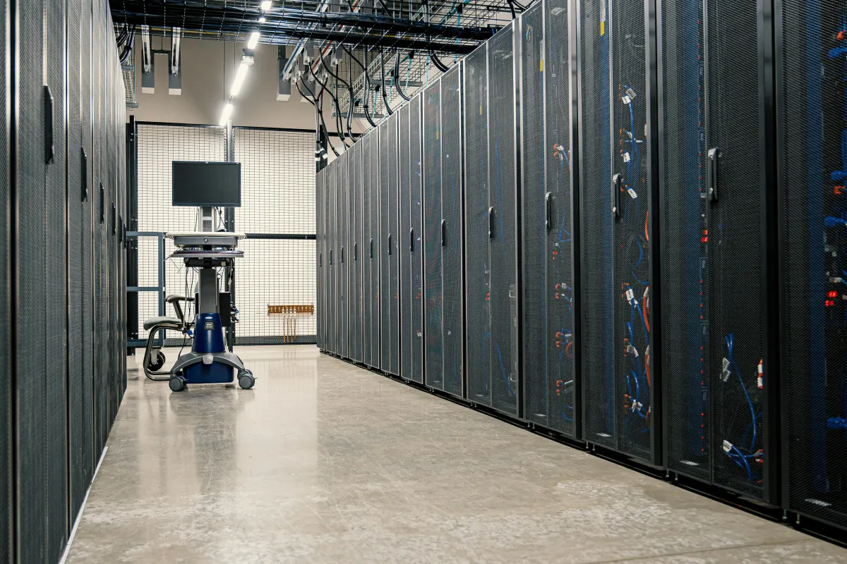 AMD và Core Scientific hợp tác 2,5 GW chip AI