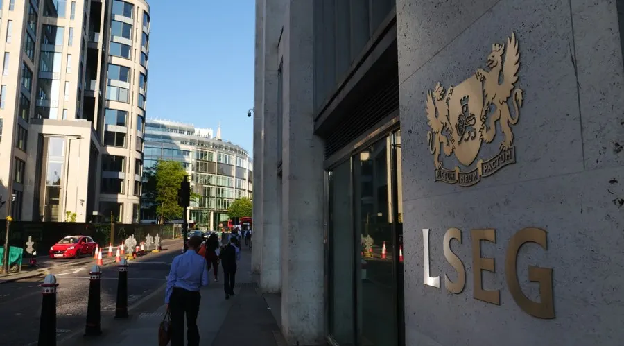 Sàn Giao Dịch London Mở Giao Dịch Đêm Đầu Năm 2027