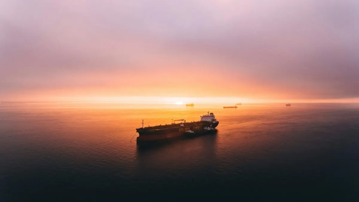 BofA: Hormuz Cần 10 Lần Thêm Tàu Để Ổn Định Thị Trường Dầu