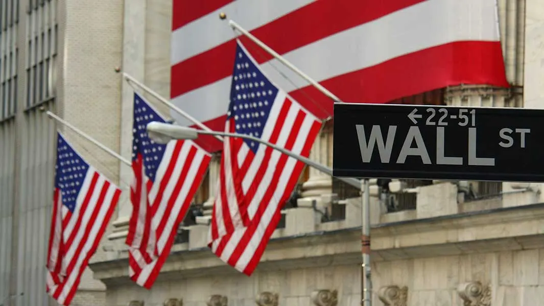 Chứng khoán Mỹ: Dow Jones giảm, Oracle bứt phá