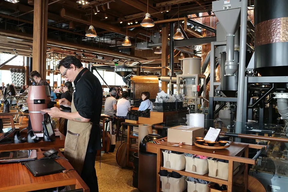 Starbucks chi 1 tỷ USD cải tổ cửa hàng: Canh bạc lợi nhuận