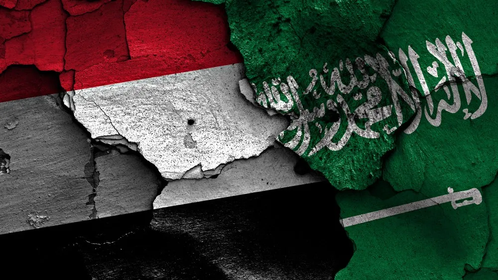 Houthis tấn công lần thứ ba nhà máy Aramco Jazan trong 2 tuần