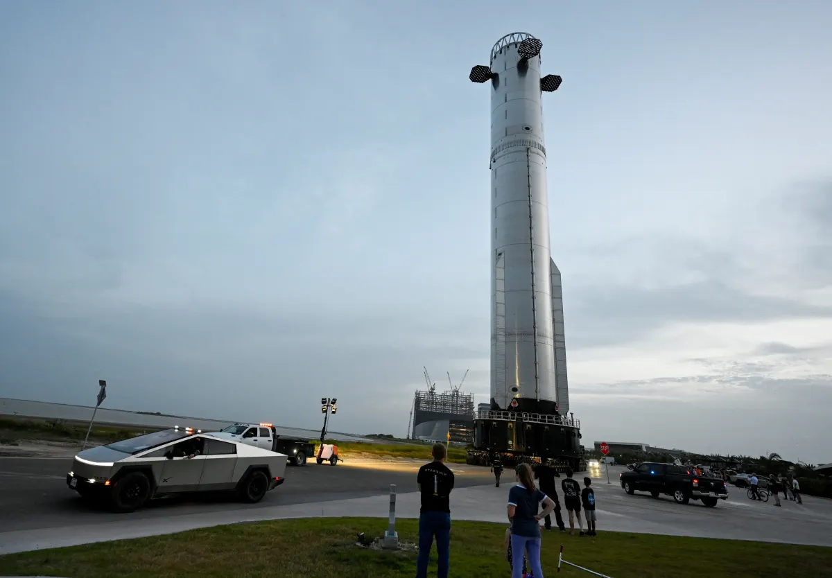 Cổ phiếu SpaceX giảm, chạm mức thấp kỷ lục, dưới giá IPO