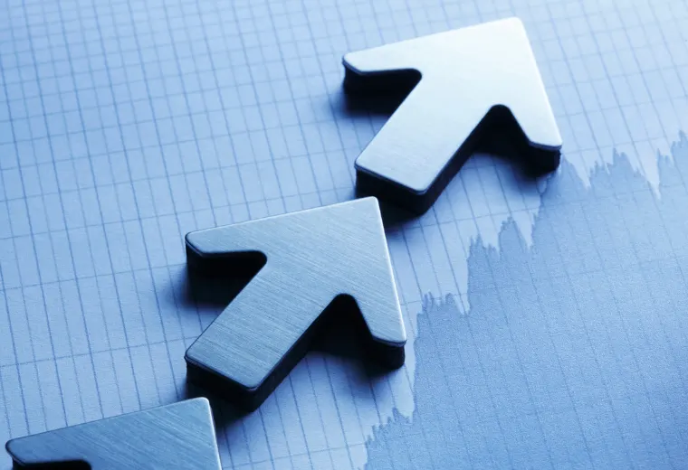 ETF Chất Bán Dẫn Đầu Khi Nhà Đầu Tư Đổ Vào QQQ