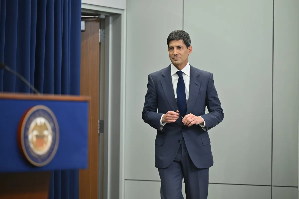 6 Từ, Ghế Chủ tịch Fed Kevin Warsh Vừa Giáng Cú Đánh Vào Phố Wall