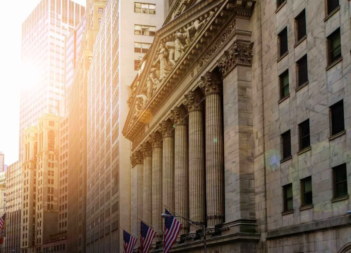 S&P 500 Tăng Vọt Nhờ Kỳ Vọng Thỏa Thuận Mỹ - Iran