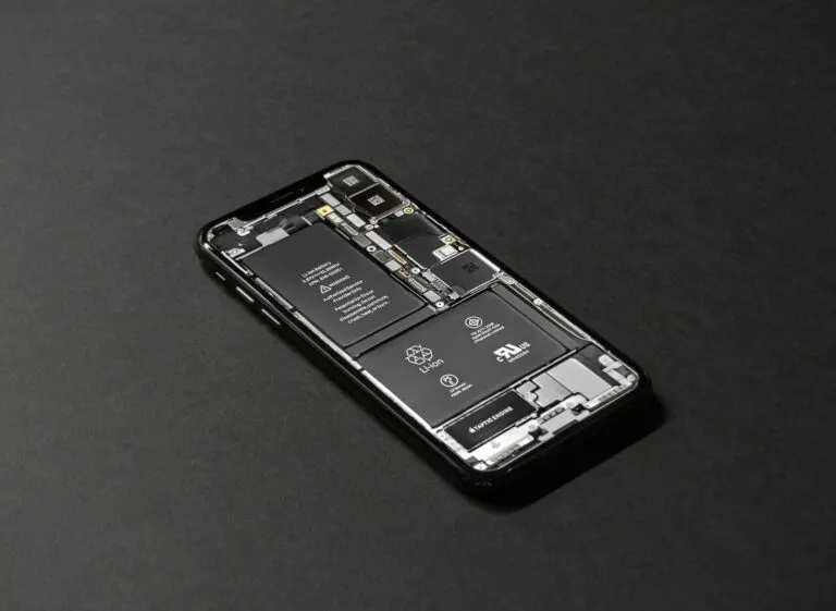 SK hynix dẫn đầu chu kỳ bộ nhớ AI với HBM4E 12 lớp