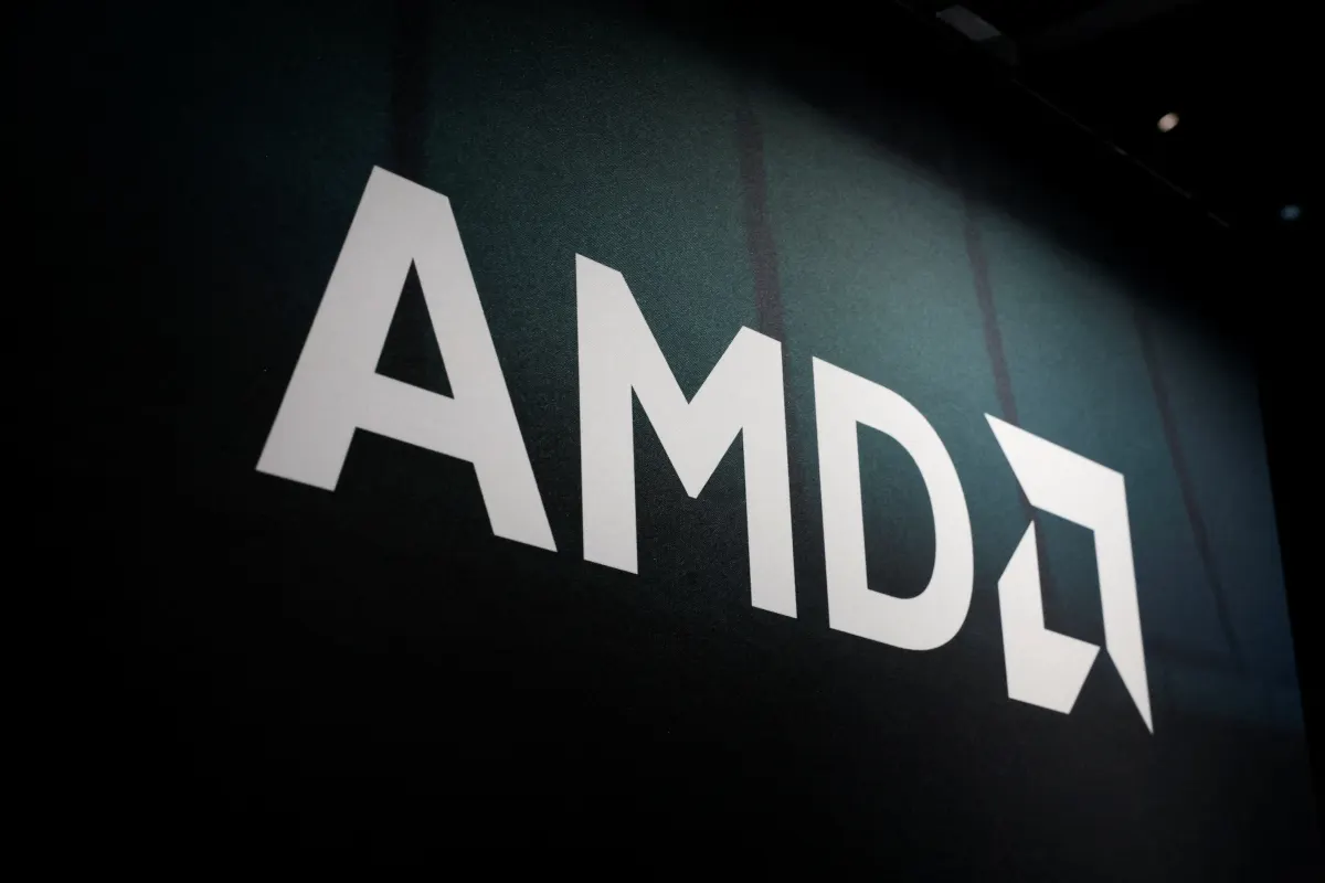 Chip stocks hồi phục sau tuần giảm mạnh nhờ tin đồn Google và AMD