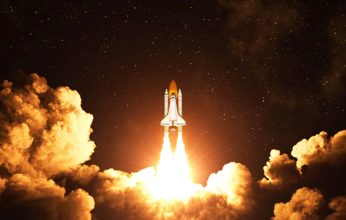 Có nên mua cổ phiếu SpaceX trước ngày 7/7?