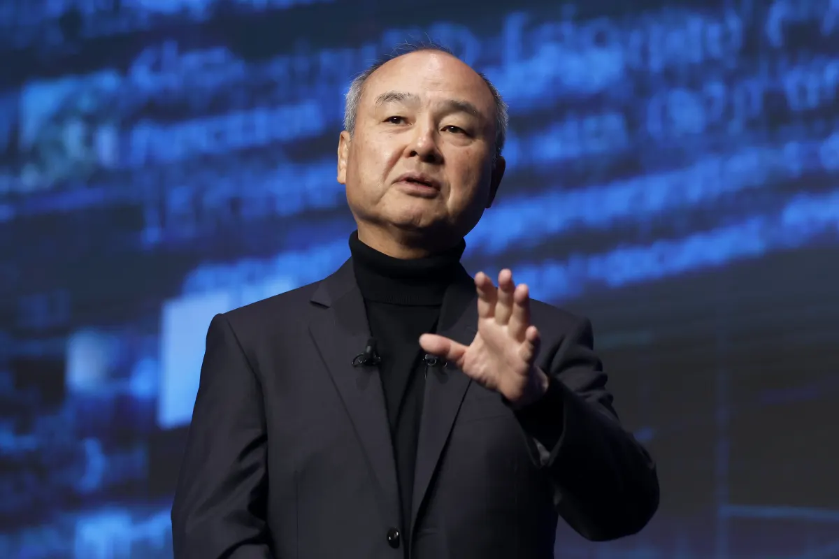 SoftBank lãi lớn nhờ Intel, OpenAI mờ nhạt