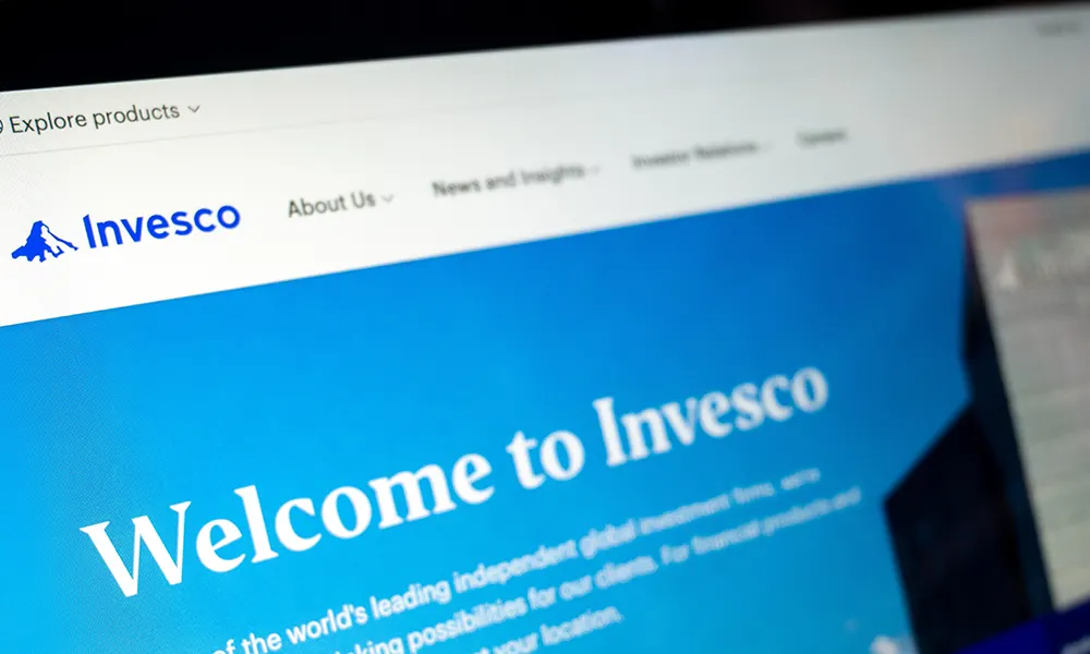 Invesco ra quỹ tiền tệ token hóa nhắm vào stablecoin