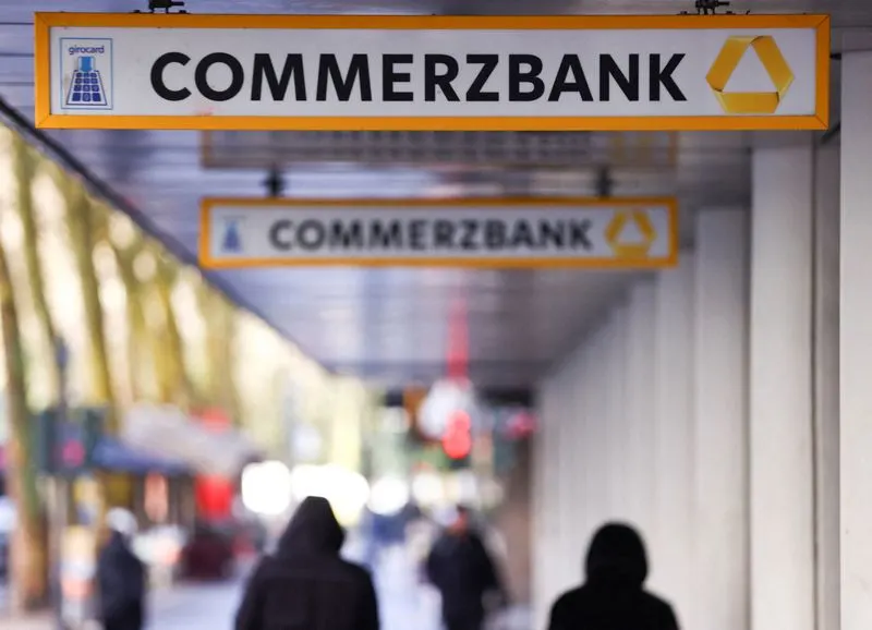 UniCredit áp sát Commerzbank: Thương vụ thâu tóm lịch sử