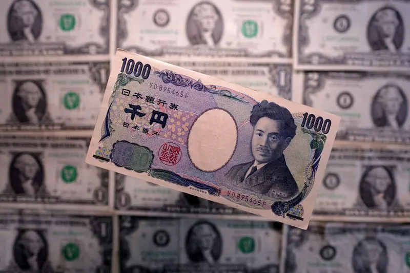 Yên mạnh lên khi kỳ vọng tăng lãi suất Fed giảm