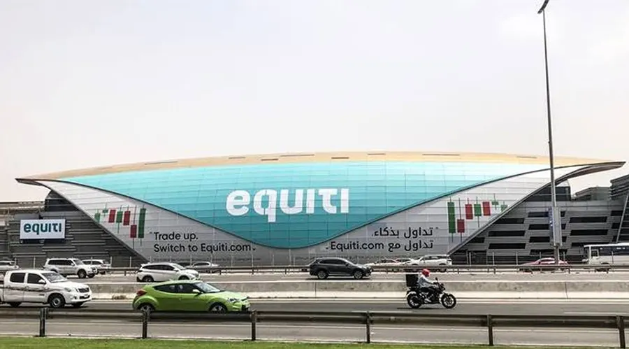 Equiti chuyển logo từ tay áo lên ngực áo Al Wahda 2026/27
