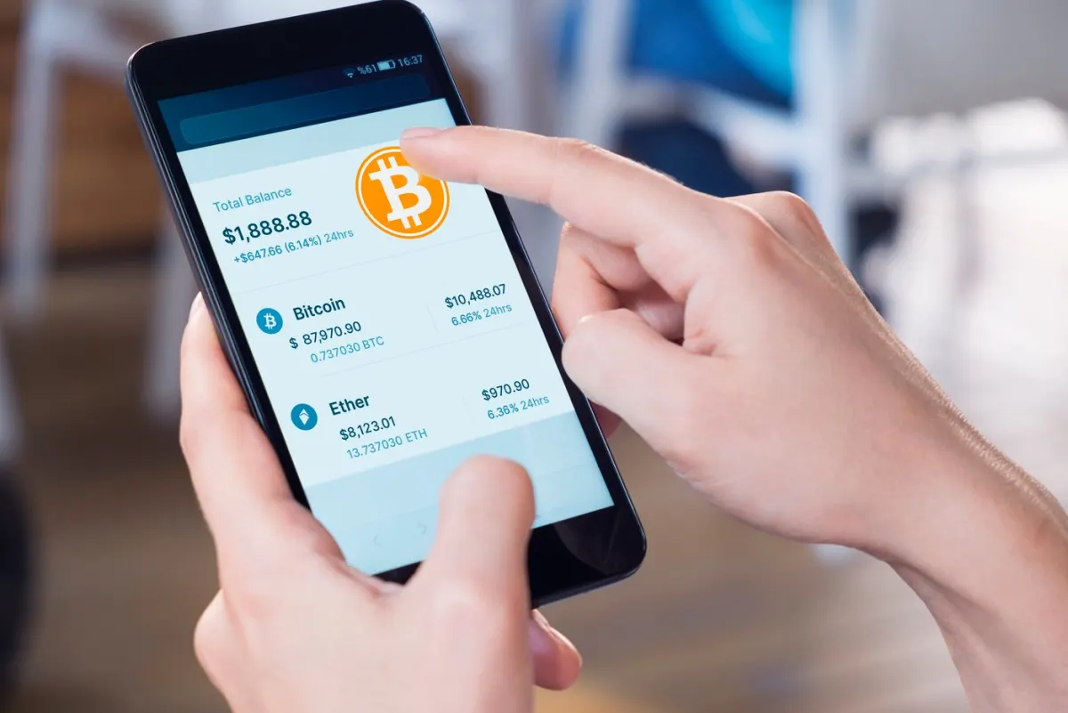Bitcoin vượt 65.000 USD: Hướng đi nào tiếp theo cho BTC?