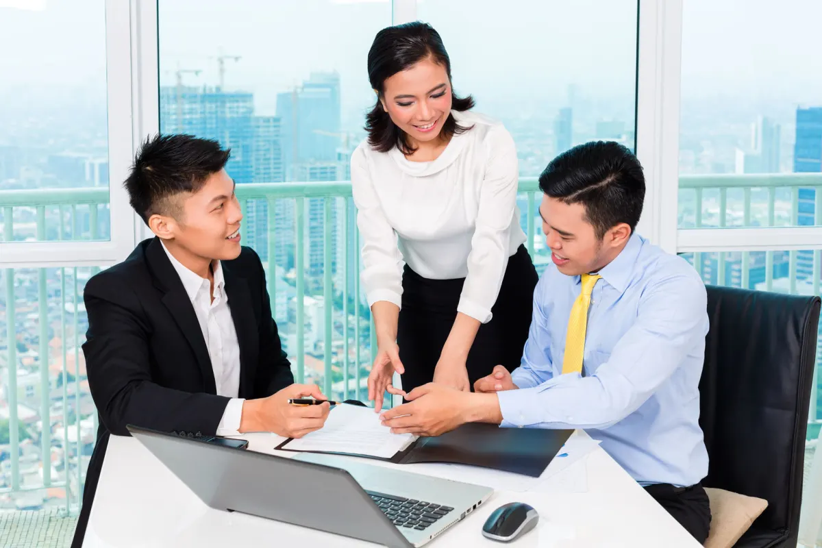 Có nên mua cổ phiếu Bank of America (BAC) lúc này?