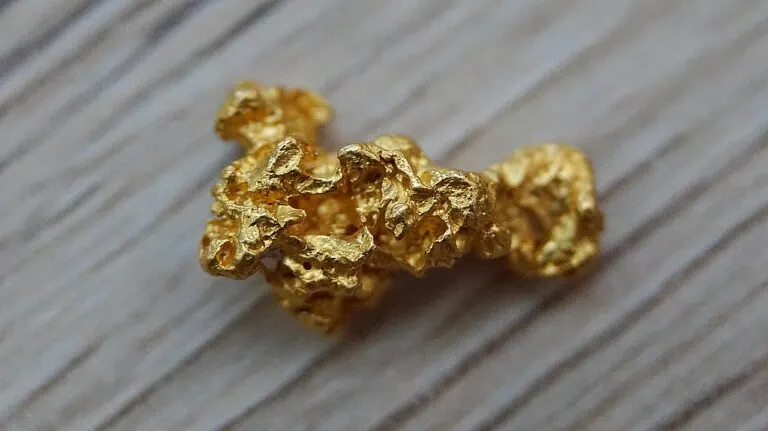 Silvercorp (SVM): Cổ phiếu giảm giá hấp dẫn theo Wall Street