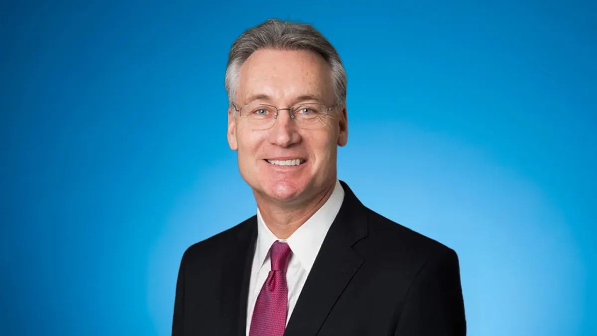 John Dietrich, cựu CFO FedEx, vào hội đồng American Airlines