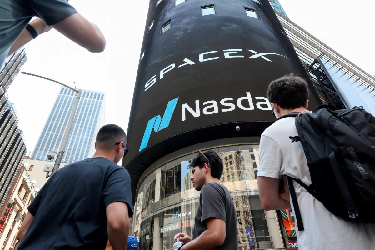 SpaceX tăng 18% trong tuần, vượt lock‑up và lợi nhuận
