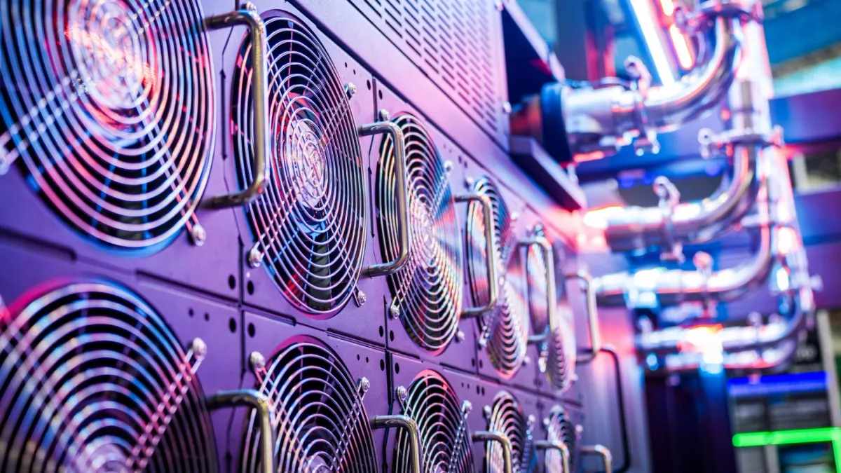 Độ khó khai thác Bitcoin giảm 14% so với đỉnh năm 2024
