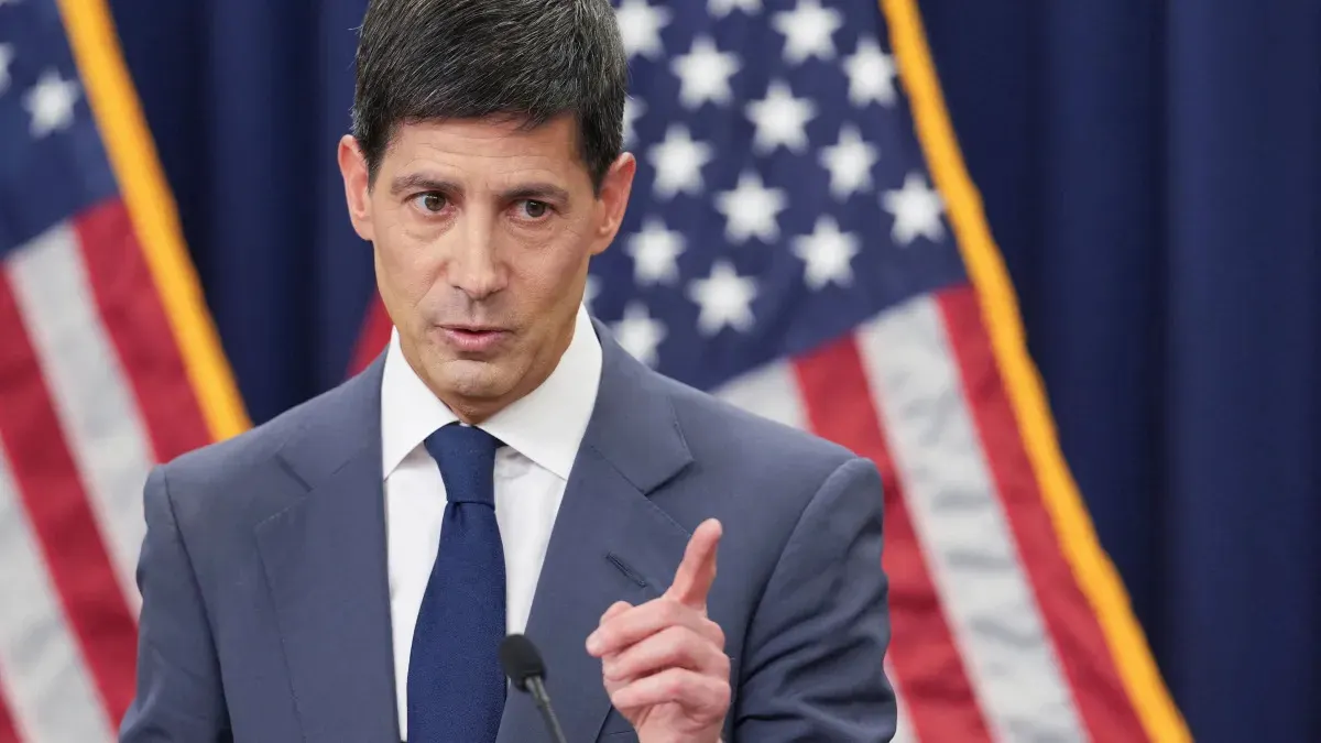 Fed giữ lãi suất: Kỷ nguyên mới thời Kevin Warsh