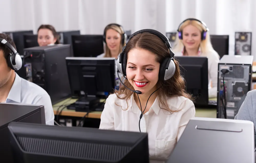 LivePerson được cổ đông chấp thuận mua lại bởi SoundHound: Giao dịch có giải quyết khó khăn?