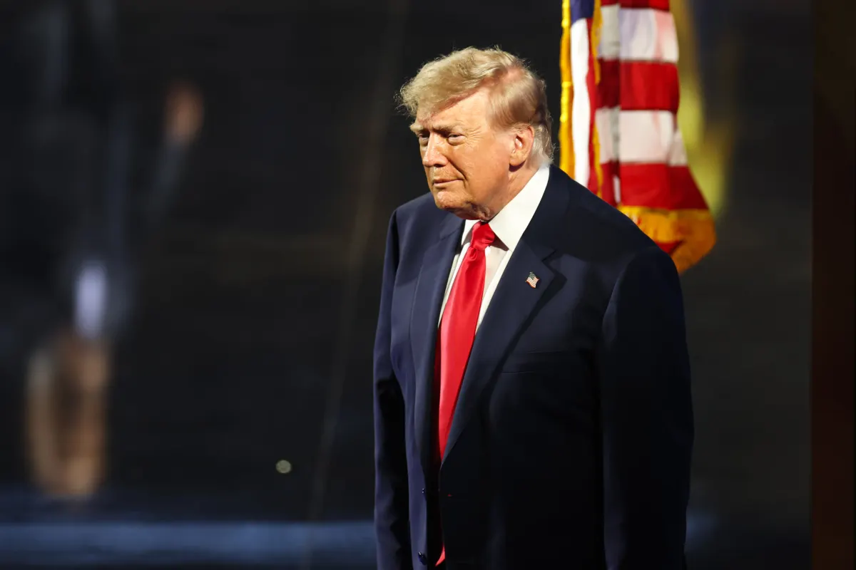 Cổ phiếu tăng mạnh khi Trump đầu tư: Lợi nhuận có bền vững?