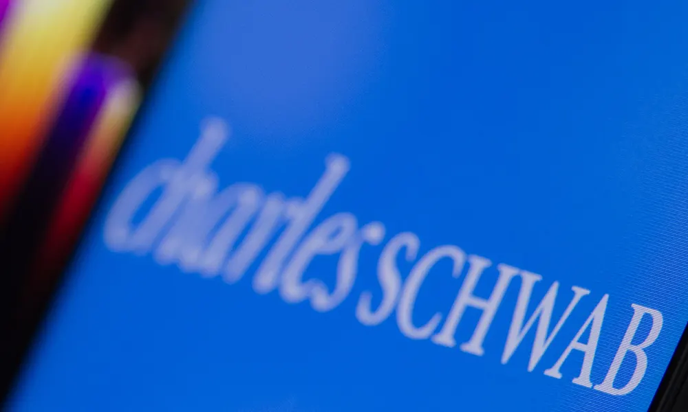 Charles Schwab ra mắt thị trường dự đoán S&P 500