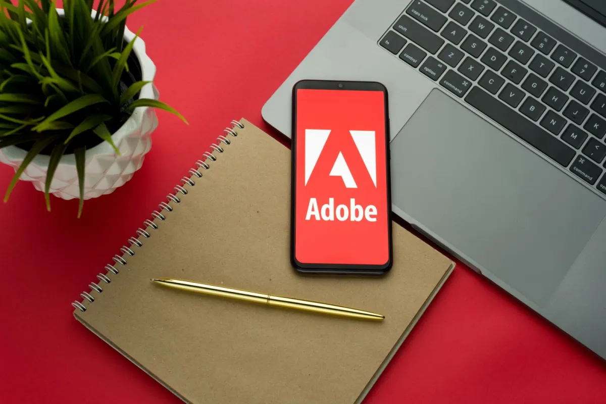 Cổ phiếu Adobe chạm đáy 2019: Tín hiệu đảo chiều nào?