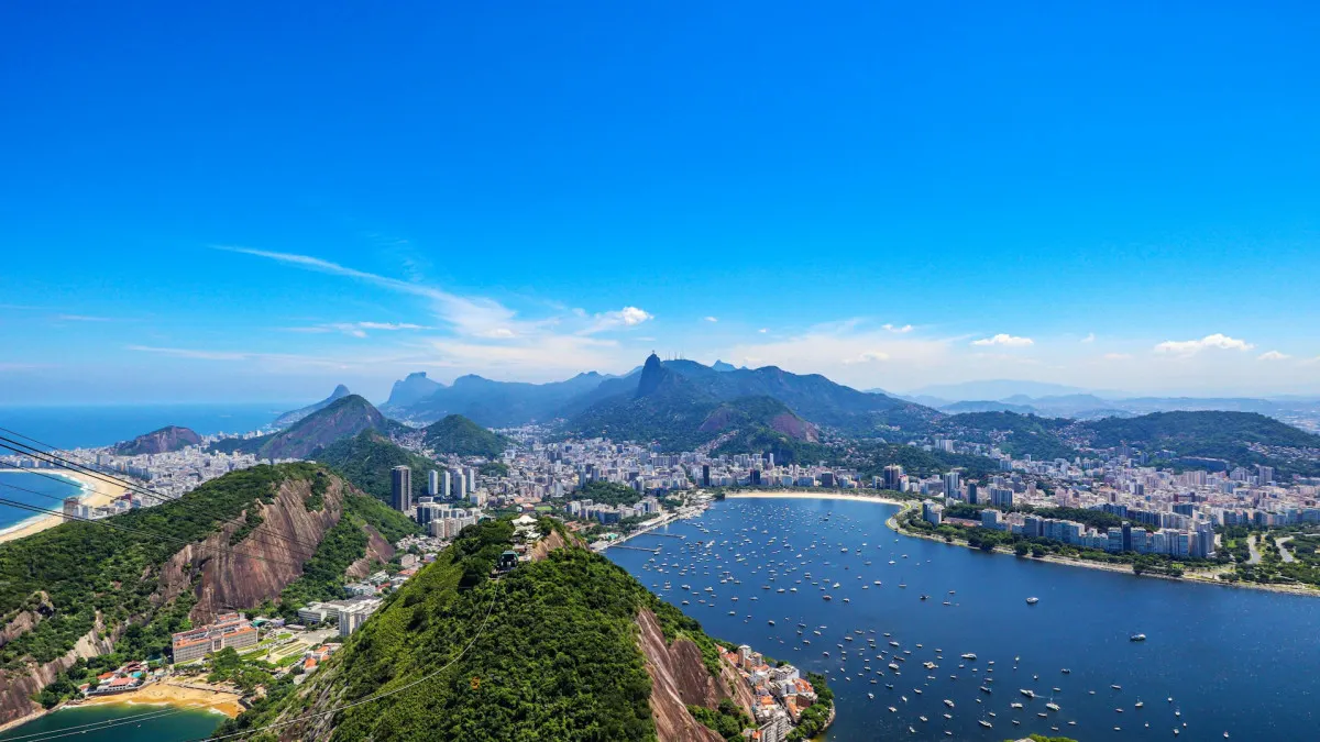 Brazil: Năng lượng xanh tăng, dầu mỏ vẫn phát triển