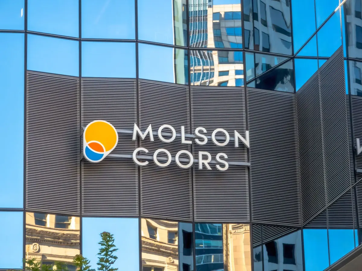 Molson Coors báo cáo lợi nhuận quý 2 2026: dự báo và triển vọng