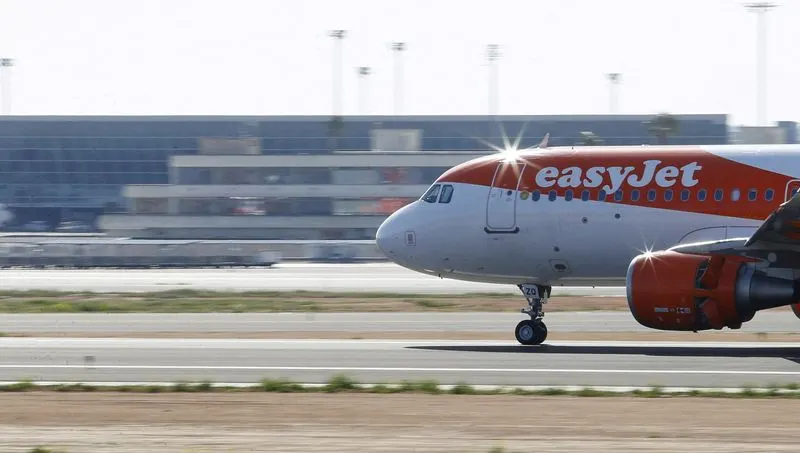 Cổ phiếu EasyJet tăng 10% sau thương vụ 7,3 tỷ USD