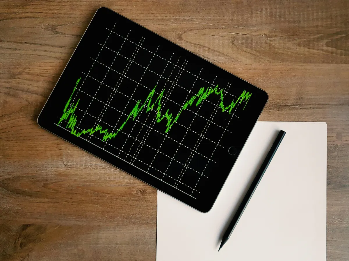 Jim Cramer phân tích J&J sau bước đột phá robot phẫu thuật