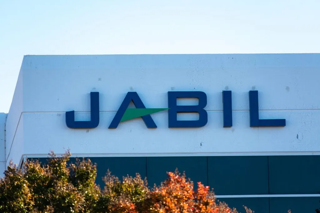 CEO Jabil: Nhu cầu hạ tầng AI tiếp tục tăng mạnh