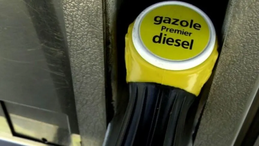 Khủng hoảng dầu diesel toàn cầu do tấn công nhà máy lọc dầu