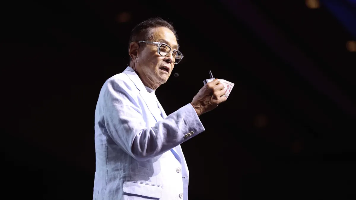Robert Kiyosaki cảnh báo sụp đổ tài chính: Chuẩn bị ngay
