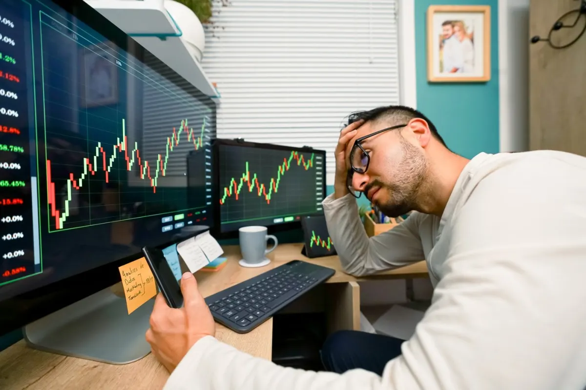 Solana ở mức thấp nhất kể từ tháng 12 năm 2023: Mua, bán hay giữ?