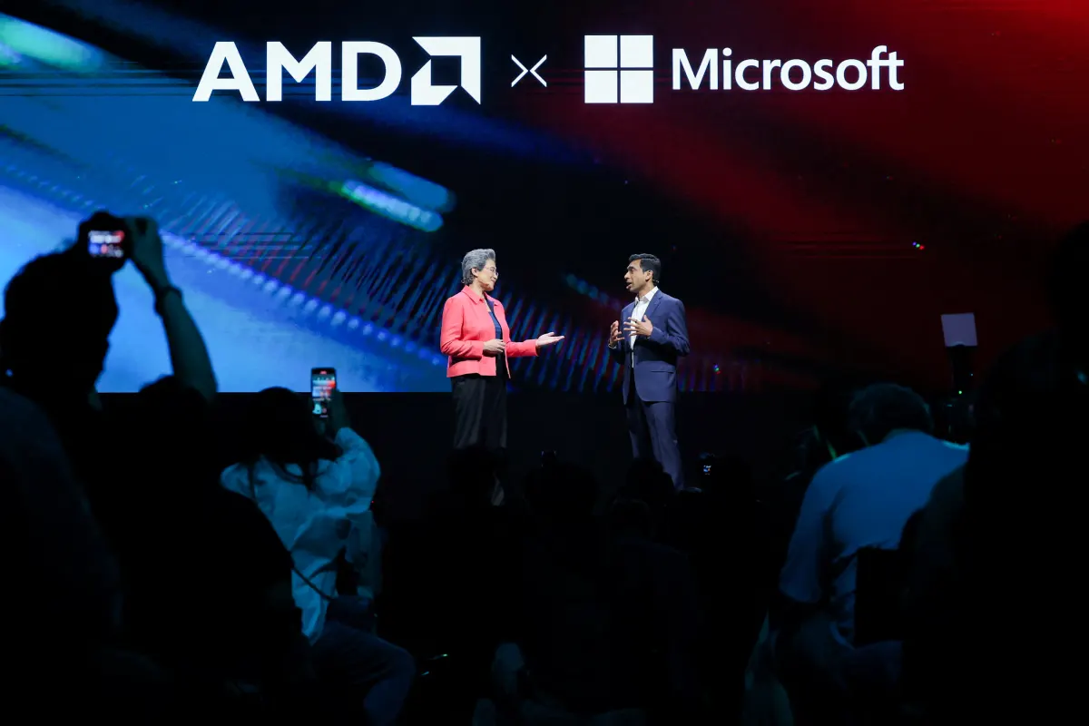 Cổ phiếu AMD tăng 1% nhờ mục tiêu giá mới và hợp đồng Microsoft