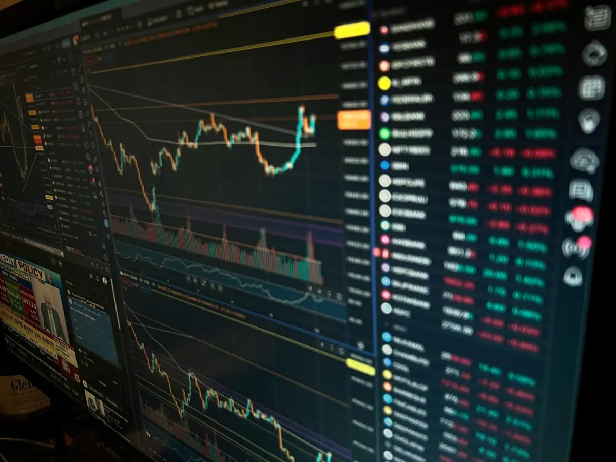 ETF Bitcoin hút 853 triệu USD: BlackRock áp đảo