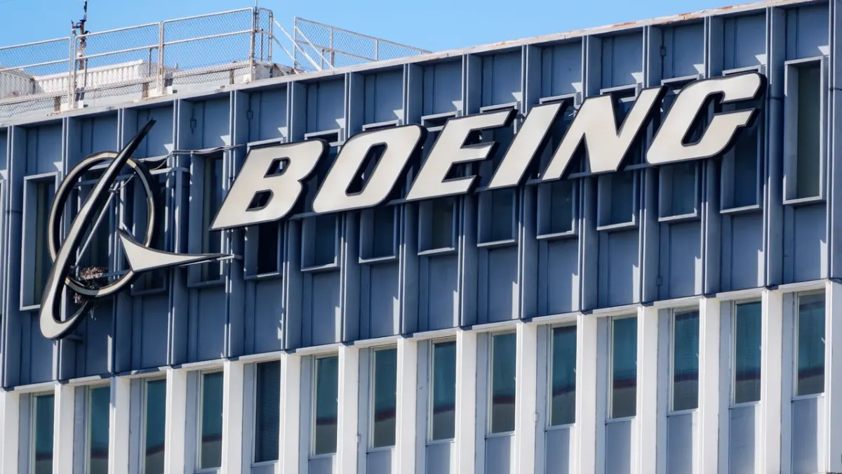 Boeing bán ba công ty con cho Archer, nhận 20% cổ phần