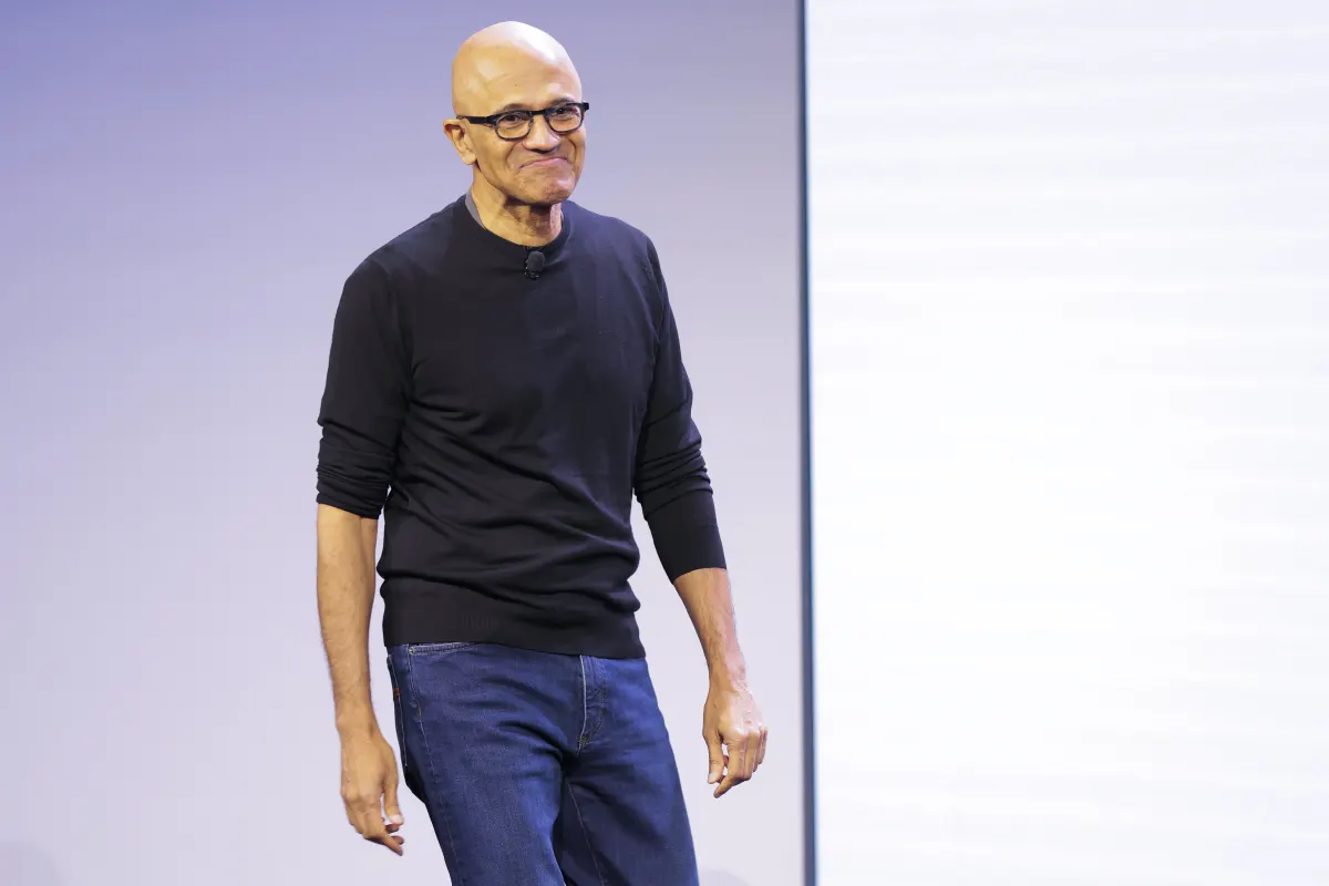 Microsoft: Báo cáo lợi nhuận mạnh mẽ, cổ phiếu bật tăng - Mục tiêu giá mới
