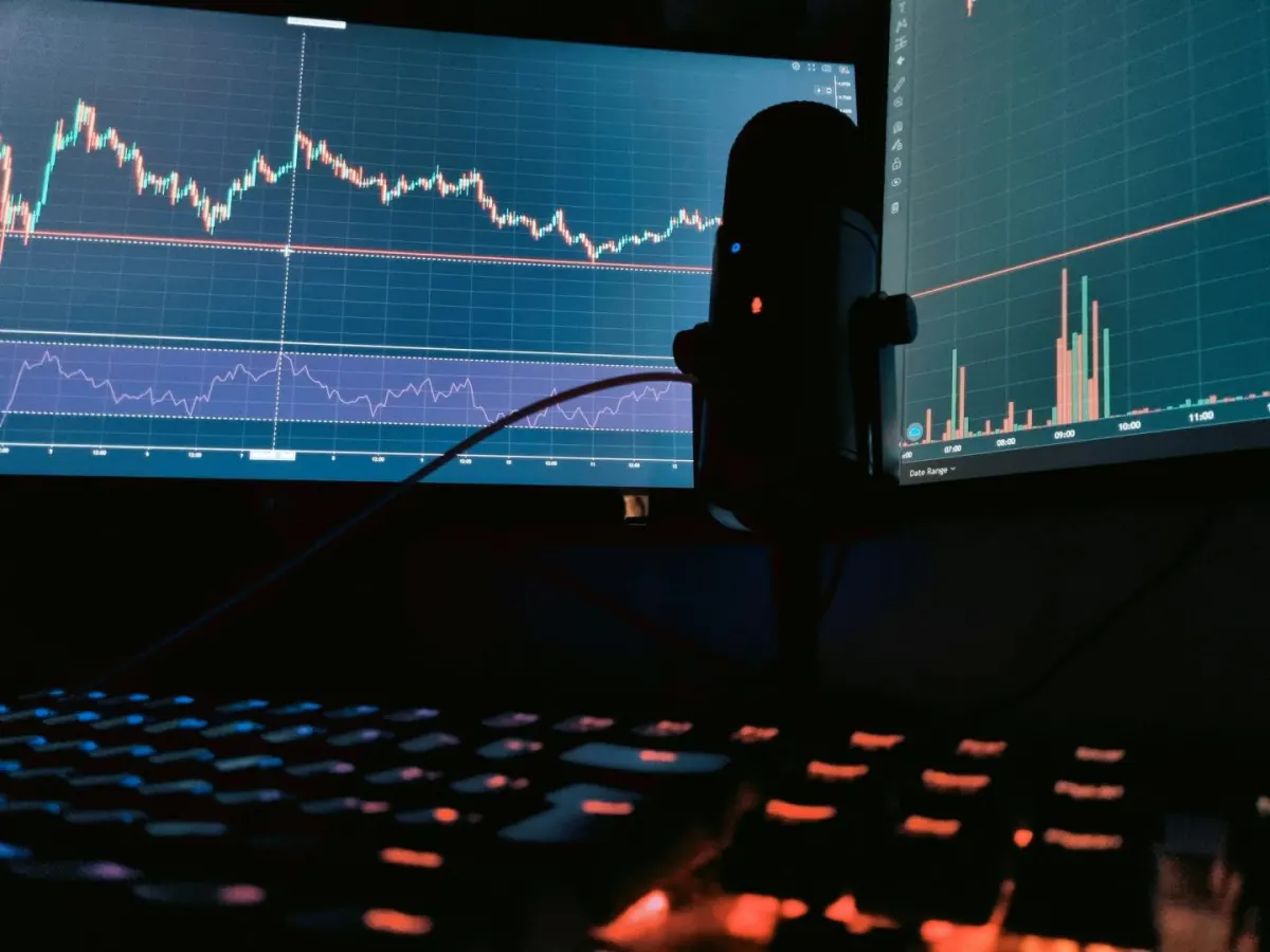 Bitcoin duy trì trên $64.000, chờ SpaceX mở khóa $100 tỷ