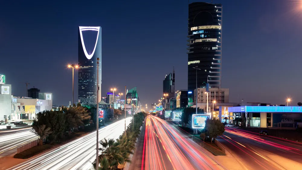 Giá dầu vượt 111 USD/thùng sau vụ tấn công Saudi Arabia