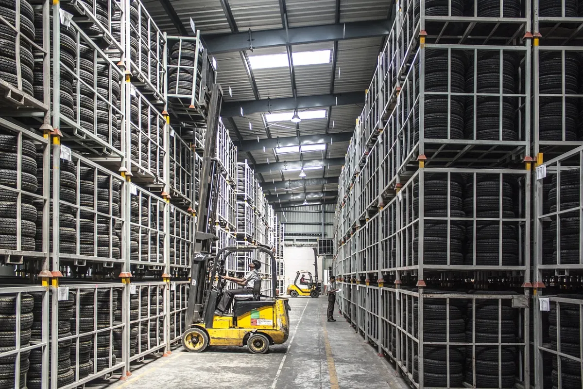 Truist duy trì khuyến nghị Mua cổ phiếu EquipmentShare (EQPT)
