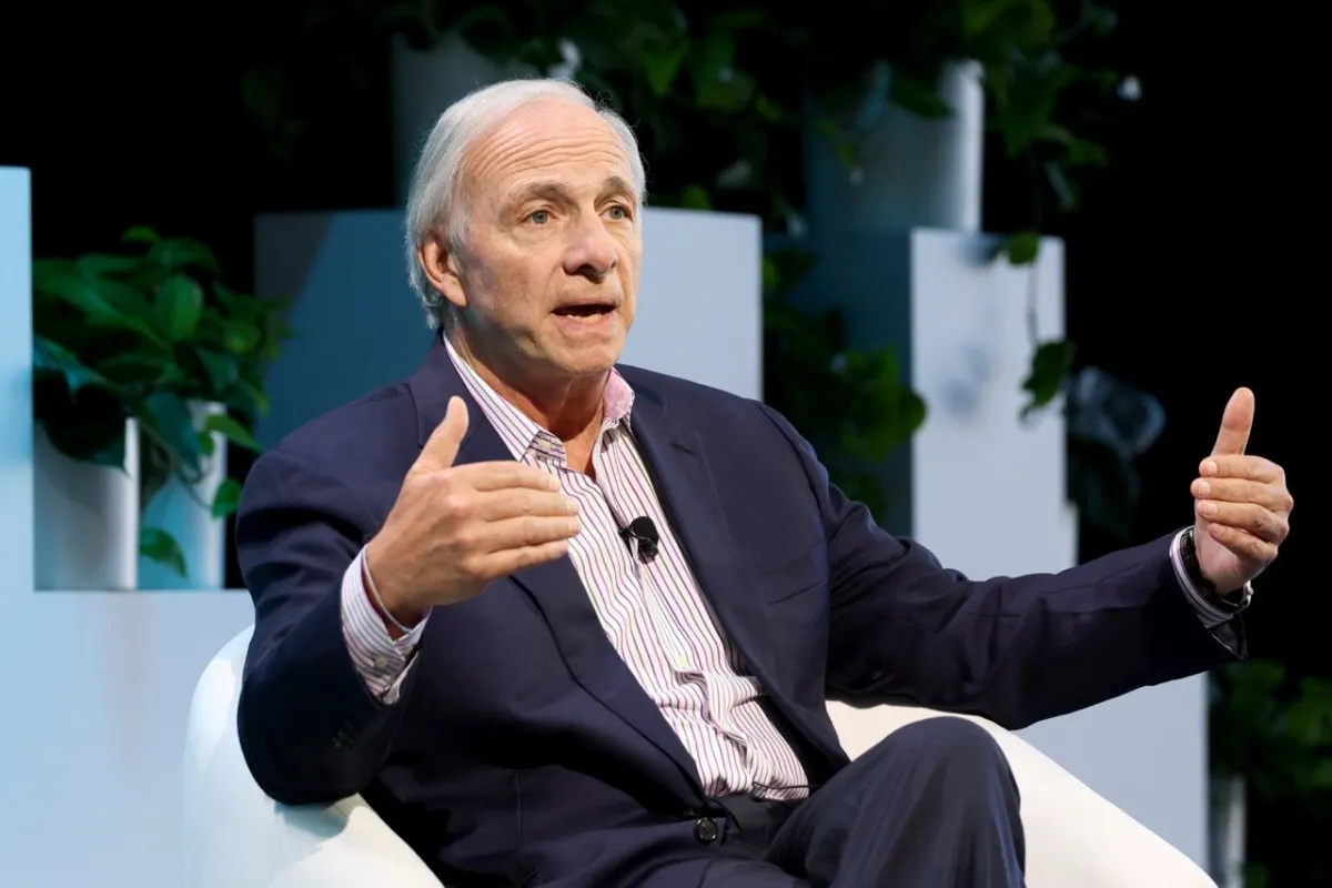 Ray Dalio Cảnh Báo Bong Bóng Cổ Phiếu AI: Bài Học Lịch Sử