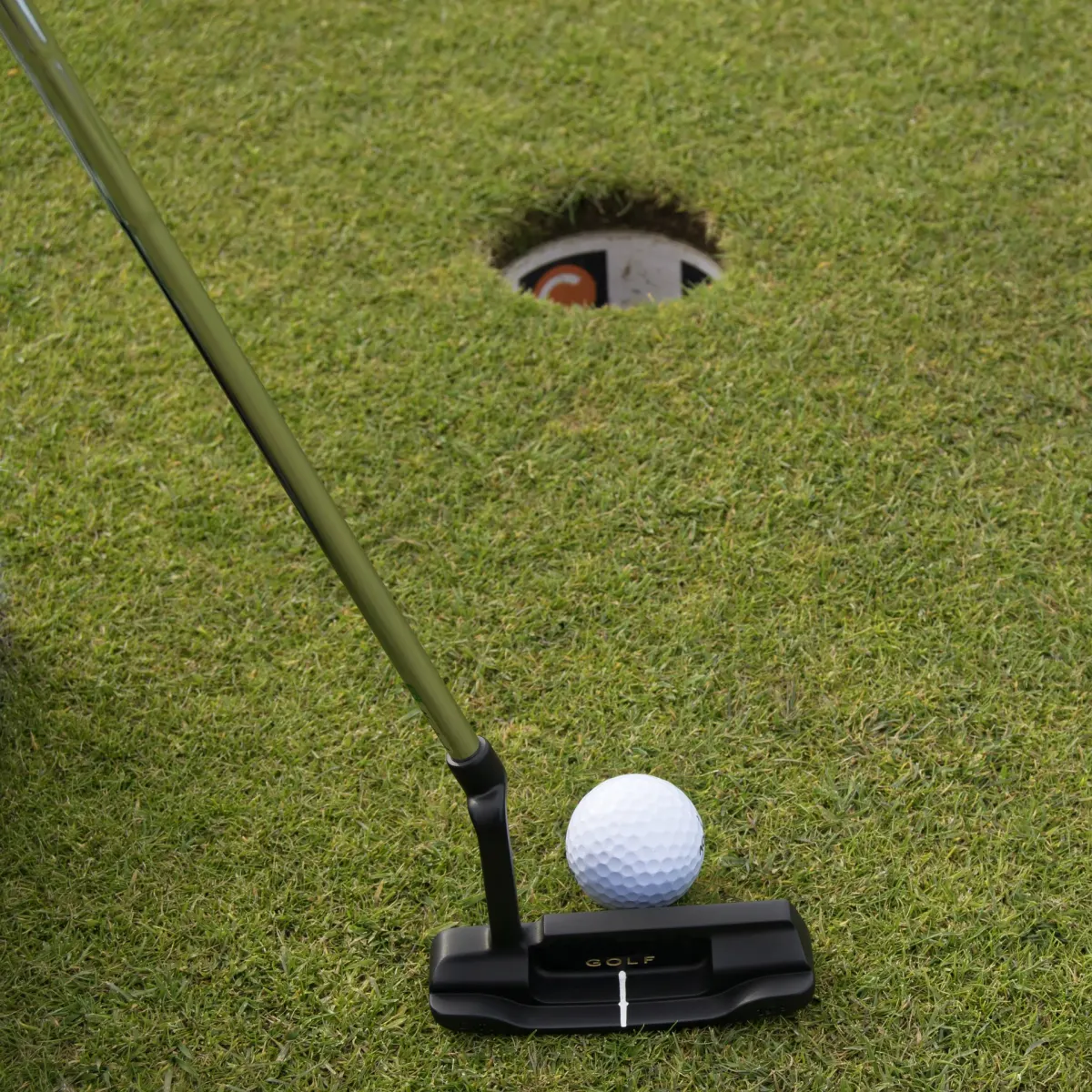 Có nên mua cổ phiếu Callaway Golf Company (CALY) lúc này?