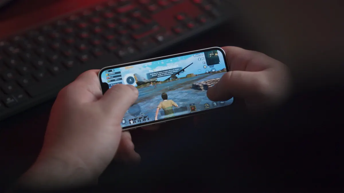 Cổ phiếu Roblox Corp (RBLX) có thể vượt mục tiêu đặt hàng sau khi Nga dỡ bỏ lệnh cấm?